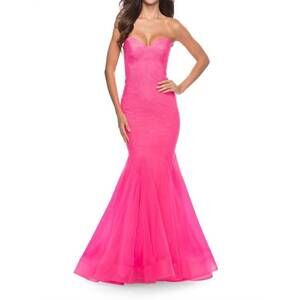 NEW LA FEMME fitted mermaid rhinestone embellished prom dress in pink